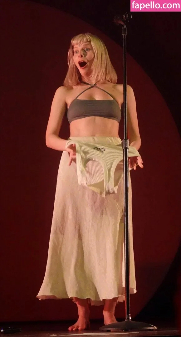 Aurora Aksnes / auroramusic / singer Onlyfans Photo Gallery 