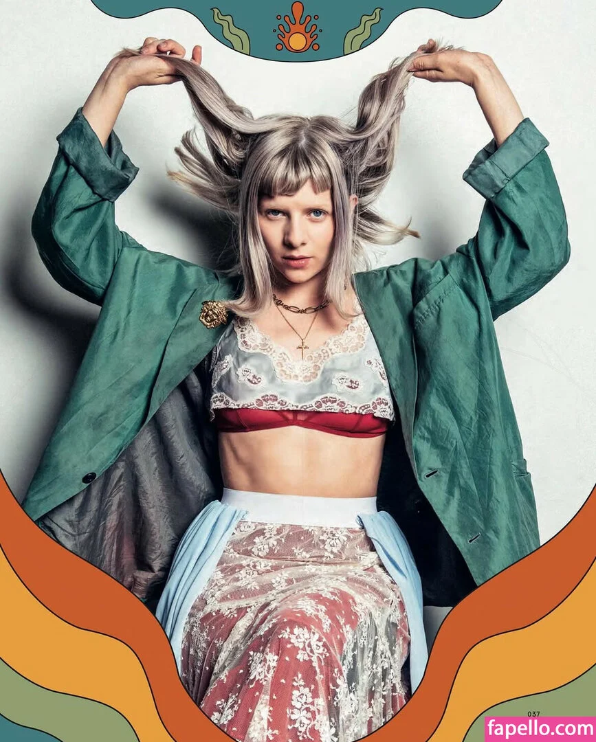 Aurora Aksnes / auroramusic / singer Onlyfans Photo Gallery 