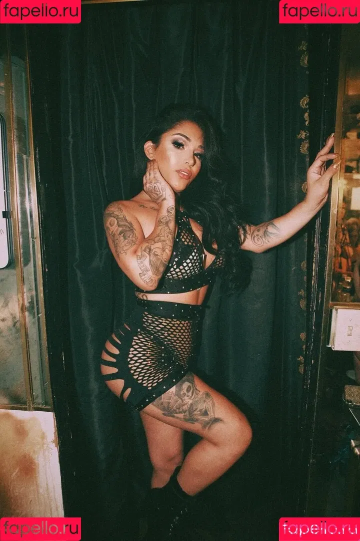 Jane Marie / seejanemarie Onlyfans Photo Gallery 