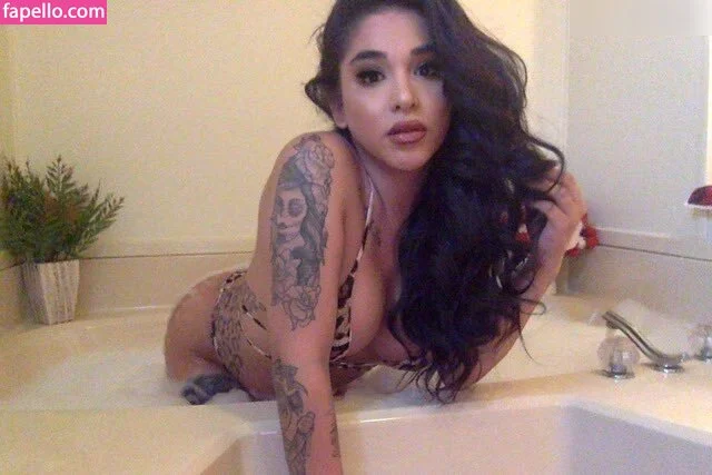 Jane Marie / seejanemarie Onlyfans Photo Gallery 