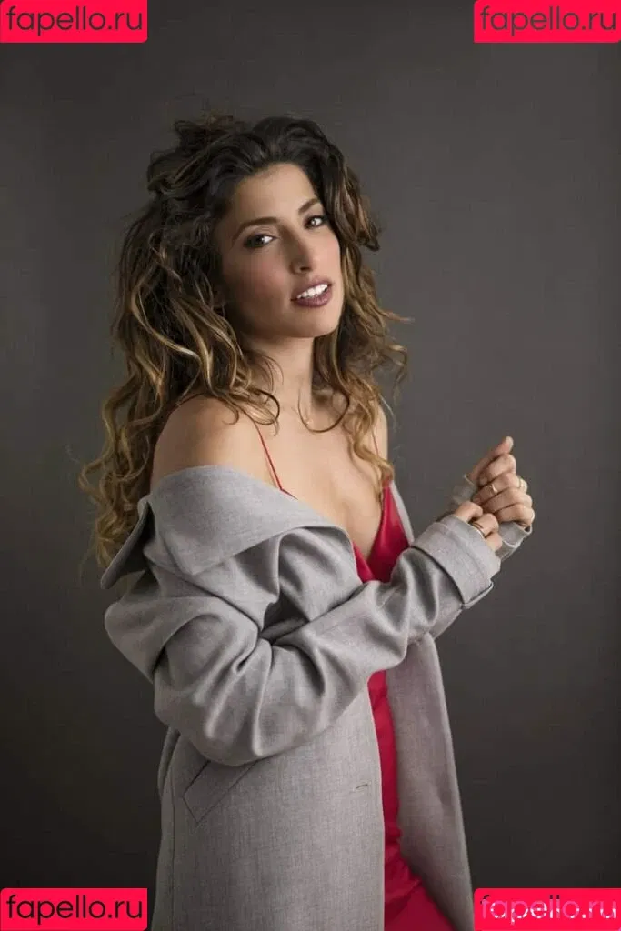 Tania Raymonde / tania.raymonde Onlyfans Photo Gallery 