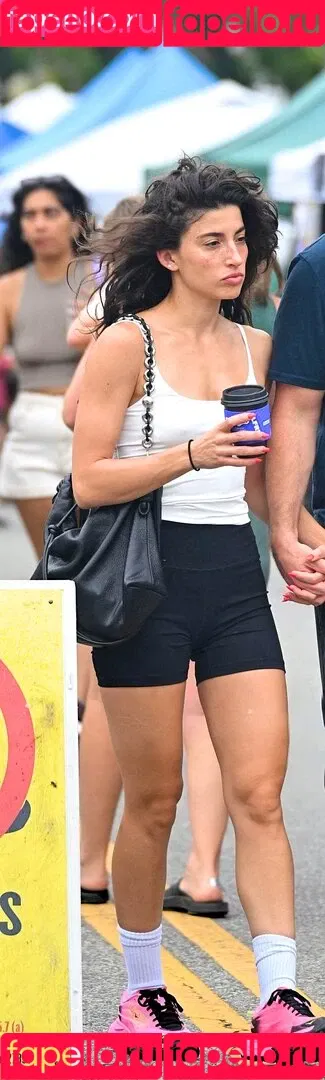 Tania Raymonde / tania.raymonde Onlyfans Photo Gallery 