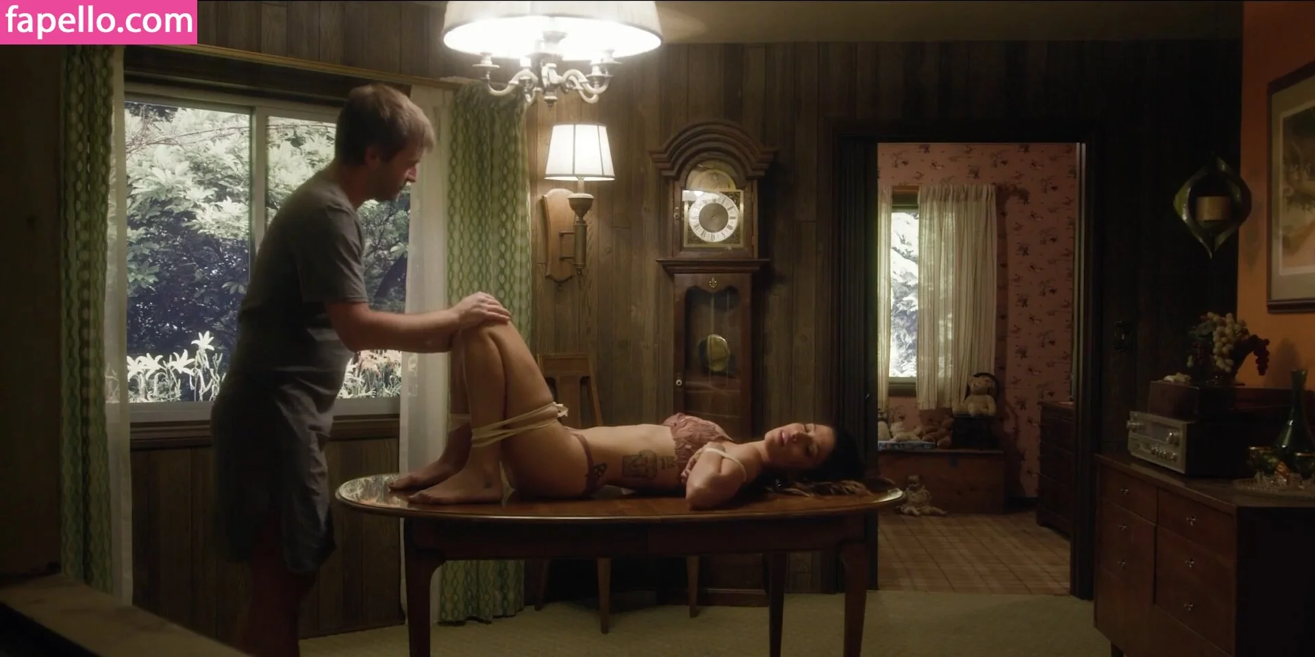 Tania Raymonde / tania.raymonde Onlyfans Photo Gallery 