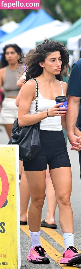 Tania Raymonde / tania.raymonde Onlyfans Photo Gallery 