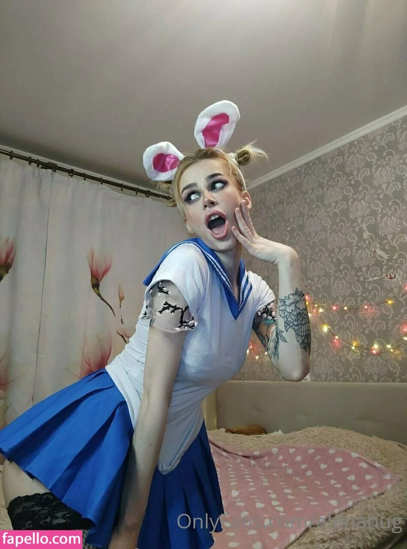 elenahug / elenahugs Onlyfans Photo Gallery 