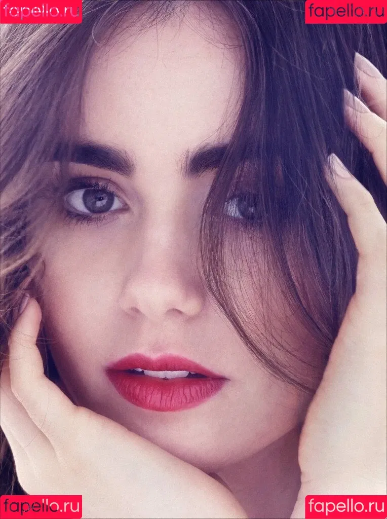 Lily Collins / lily_collins / lilyjcollins Onlyfans Photo Gallery 