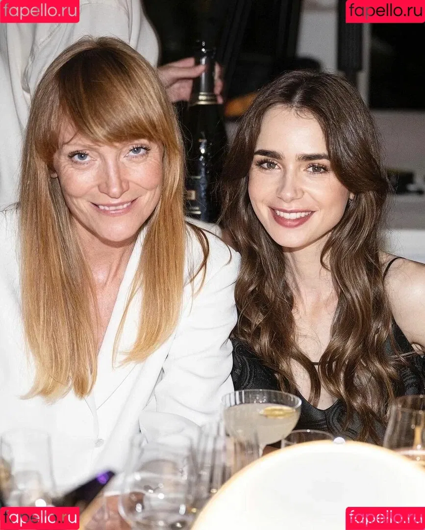 Lily Collins / lily_collins / lilyjcollins Onlyfans Photo Gallery 