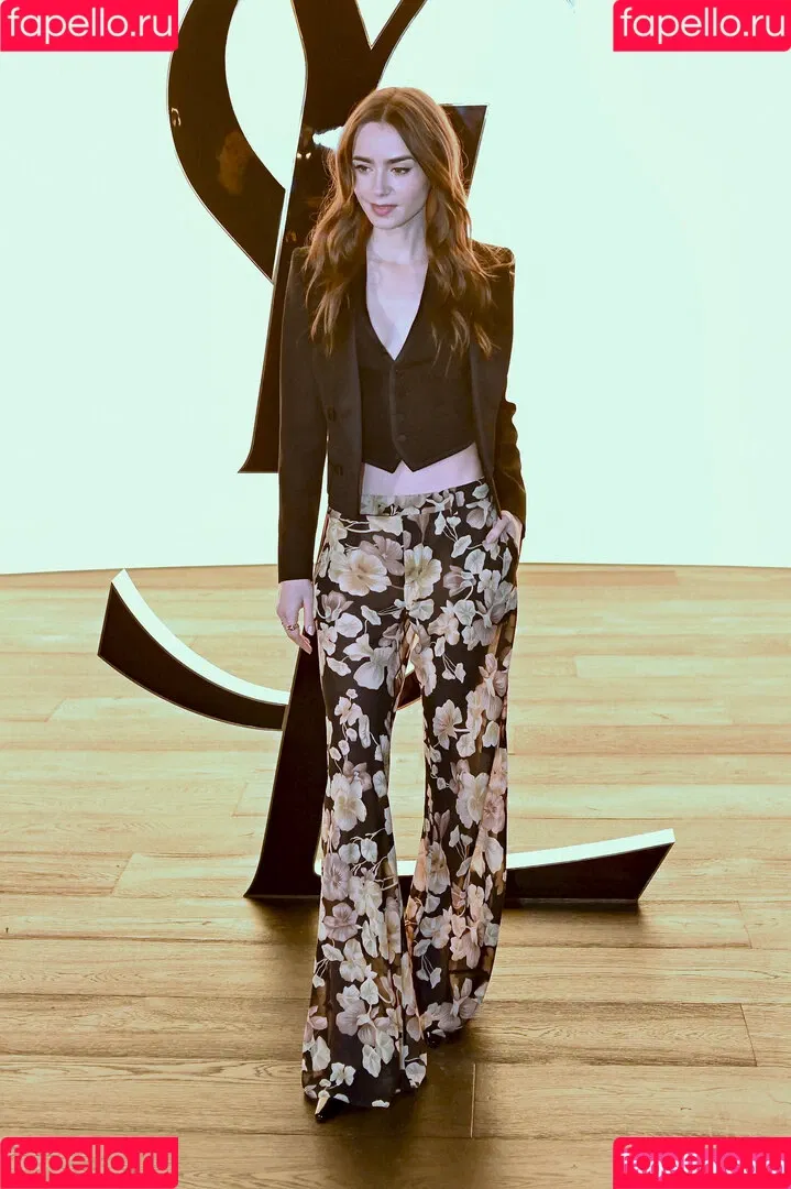 Lily Collins / lily_collins / lilyjcollins Onlyfans Photo Gallery 