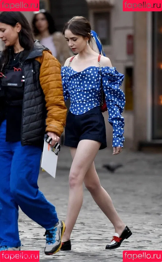 Lily Collins / lily_collins / lilyjcollins Onlyfans Photo Gallery 