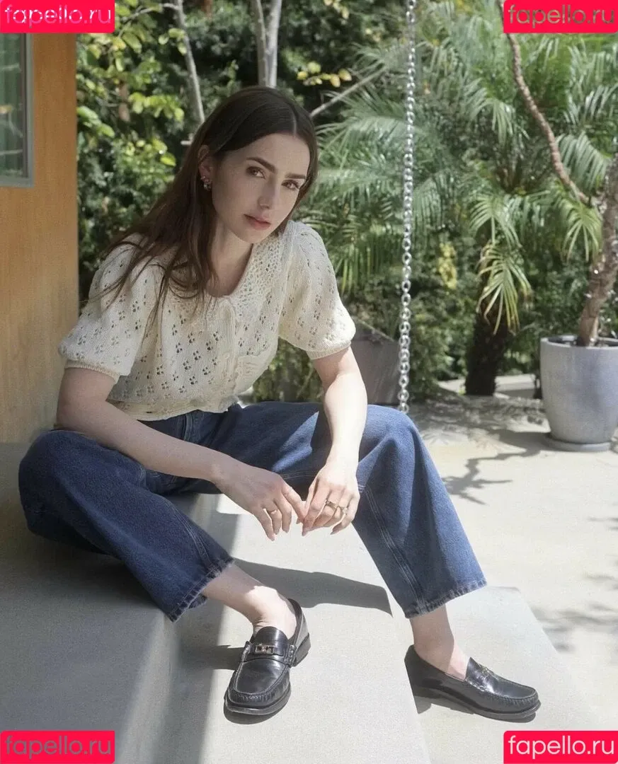 Lily Collins / lily_collins / lilyjcollins Onlyfans Photo Gallery 