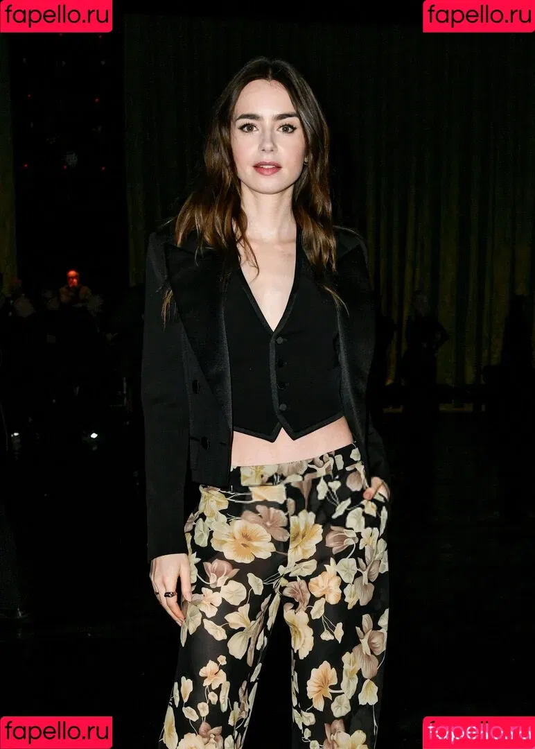 Lily Collins / lily_collins / lilyjcollins Onlyfans Photo Gallery 