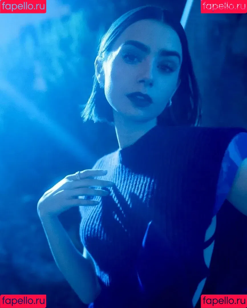 Lily Collins / lily_collins / lilyjcollins Onlyfans Photo Gallery 