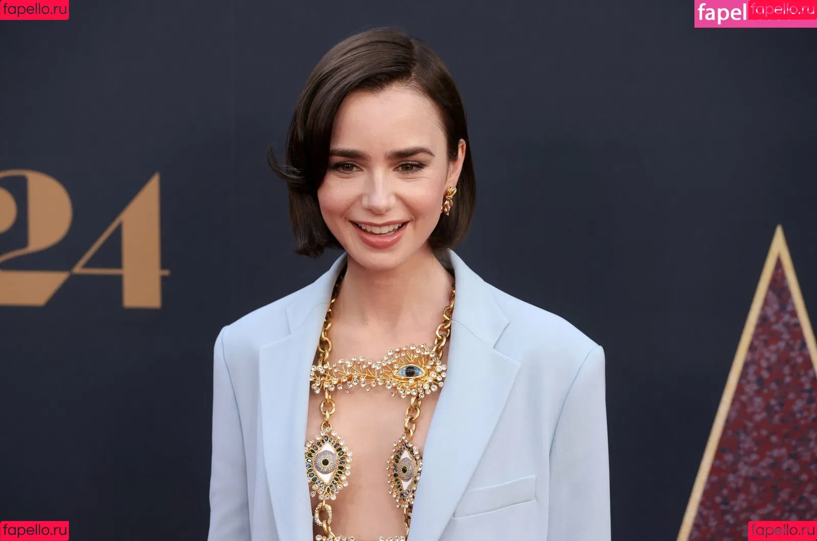 Lily Collins / lily_collins / lilyjcollins Onlyfans Photo Gallery 