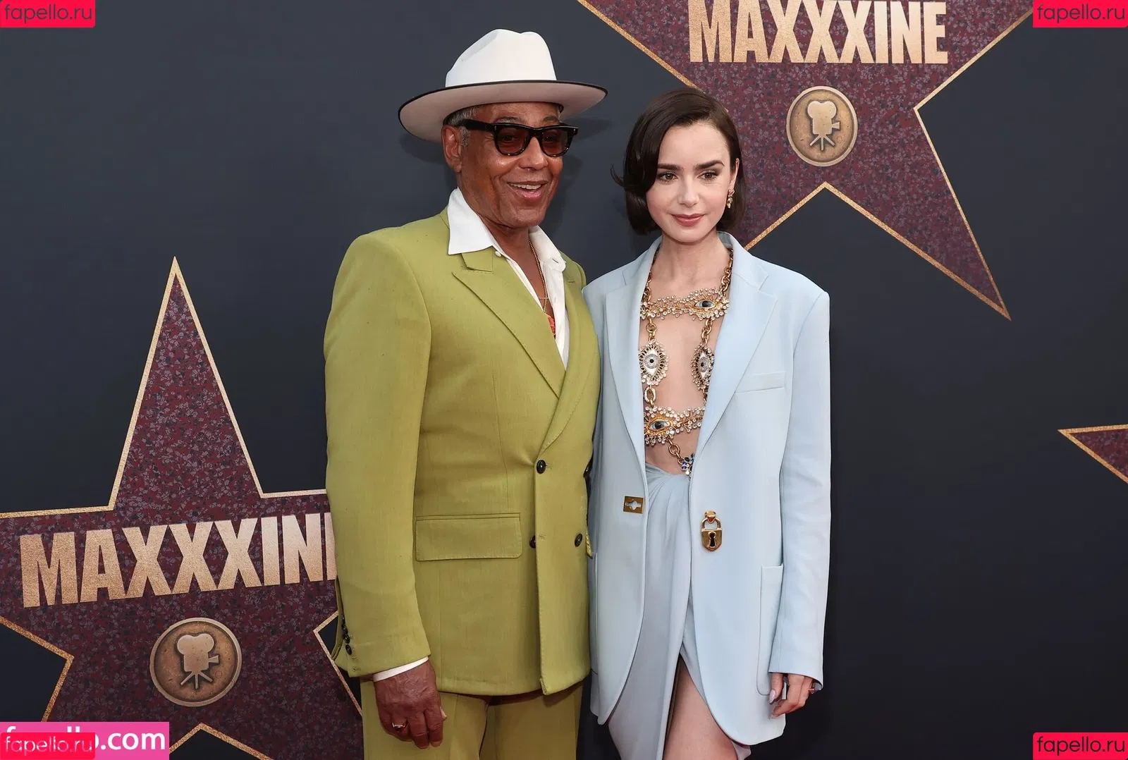 Lily Collins / lily_collins / lilyjcollins Onlyfans Photo Gallery 