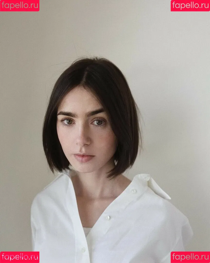 Lily Collins / lily_collins / lilyjcollins Onlyfans Photo Gallery 