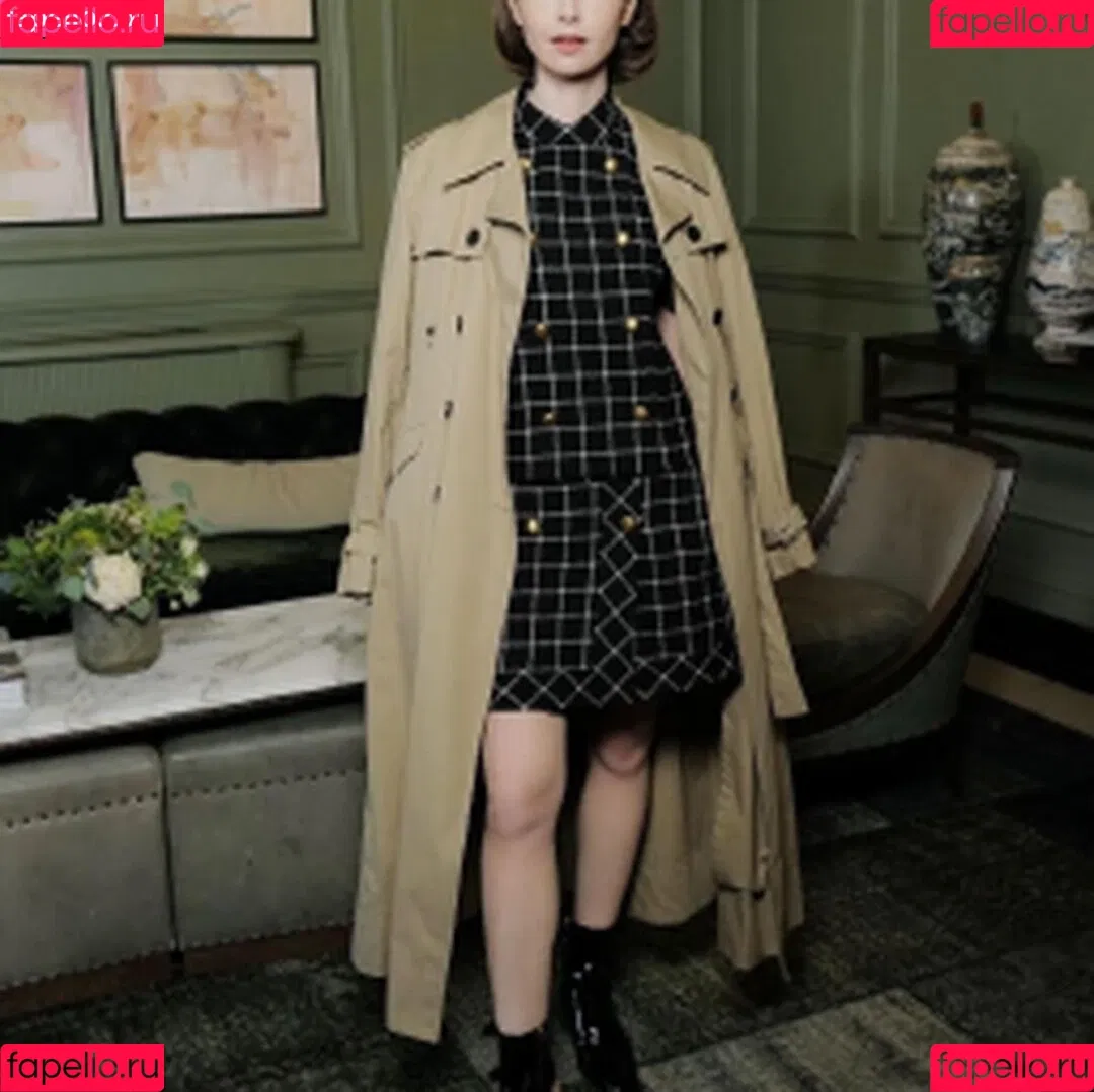 Lily Collins / lily_collins / lilyjcollins Onlyfans Photo Gallery 