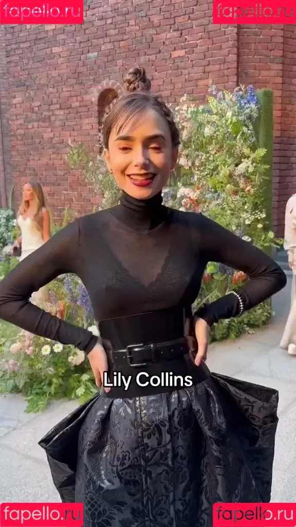 Lily Collins / lily_collins / lilyjcollins Onlyfans Photo Gallery 