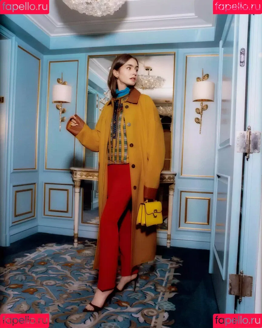 Lily Collins / lily_collins / lilyjcollins Onlyfans Photo Gallery 