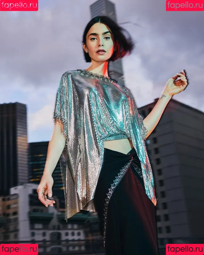 Lily Collins / lily_collins / lilyjcollins Onlyfans Photo Gallery 