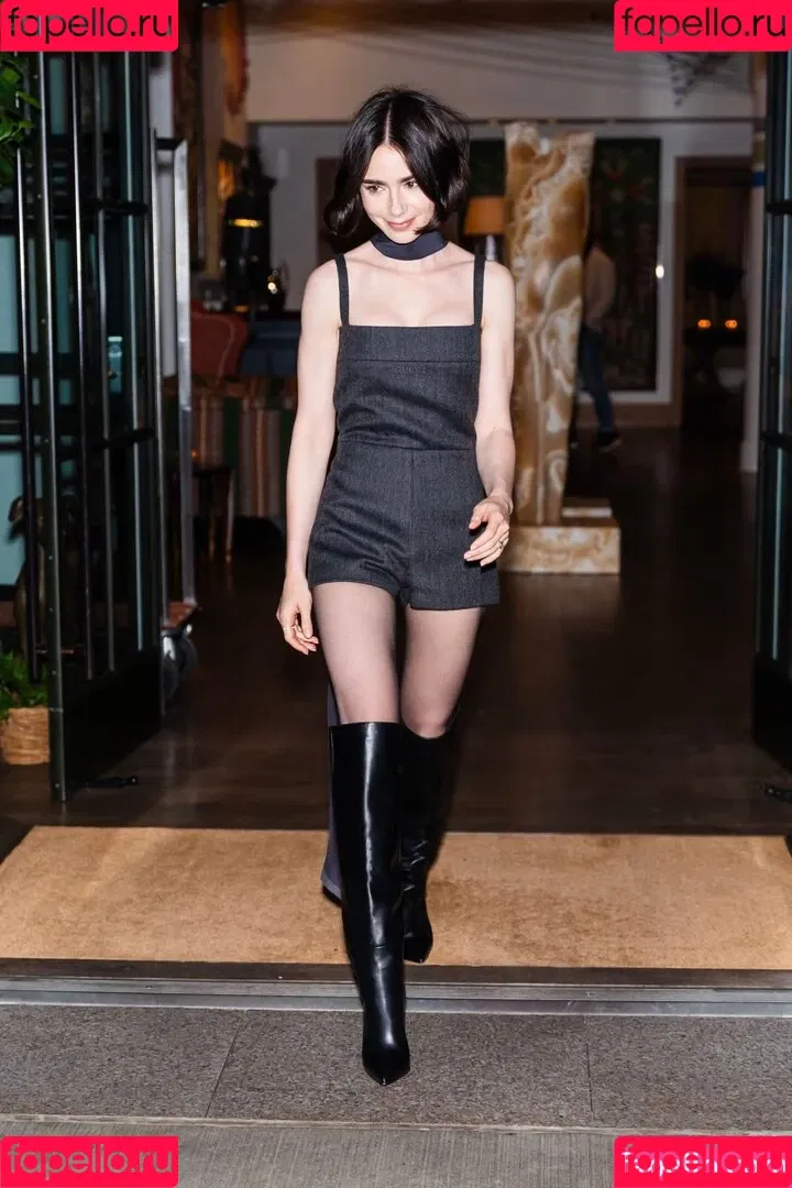 Lily Collins / lily_collins / lilyjcollins Onlyfans Photo Gallery 