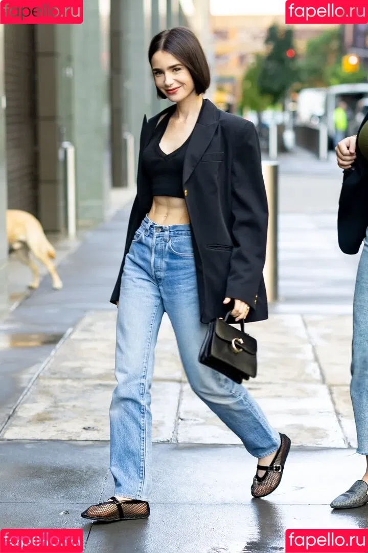 Lily Collins / lily_collins / lilyjcollins Onlyfans Photo Gallery 