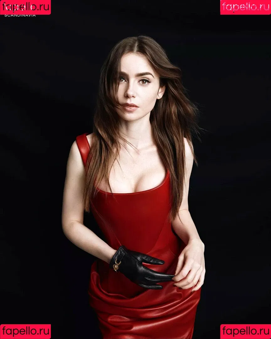 Lily Collins / lily_collins / lilyjcollins Onlyfans Photo Gallery 