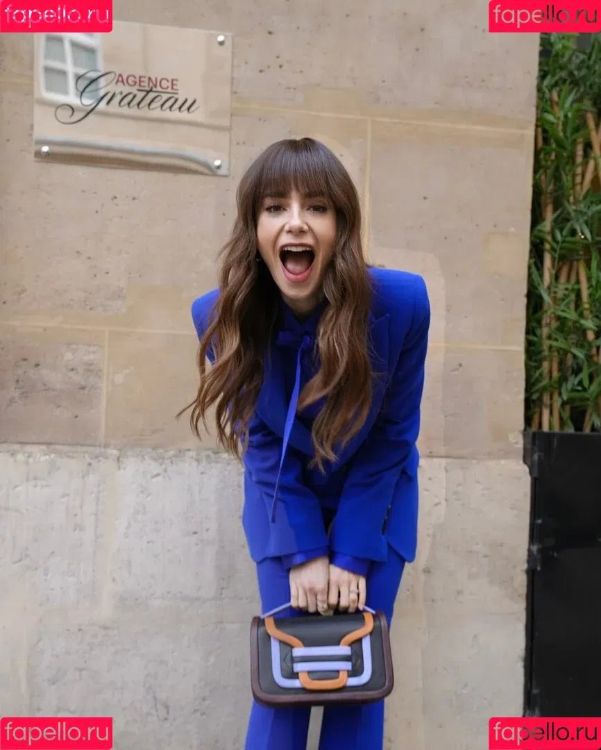 Lily Collins / lily_collins / lilyjcollins Onlyfans Photo Gallery 