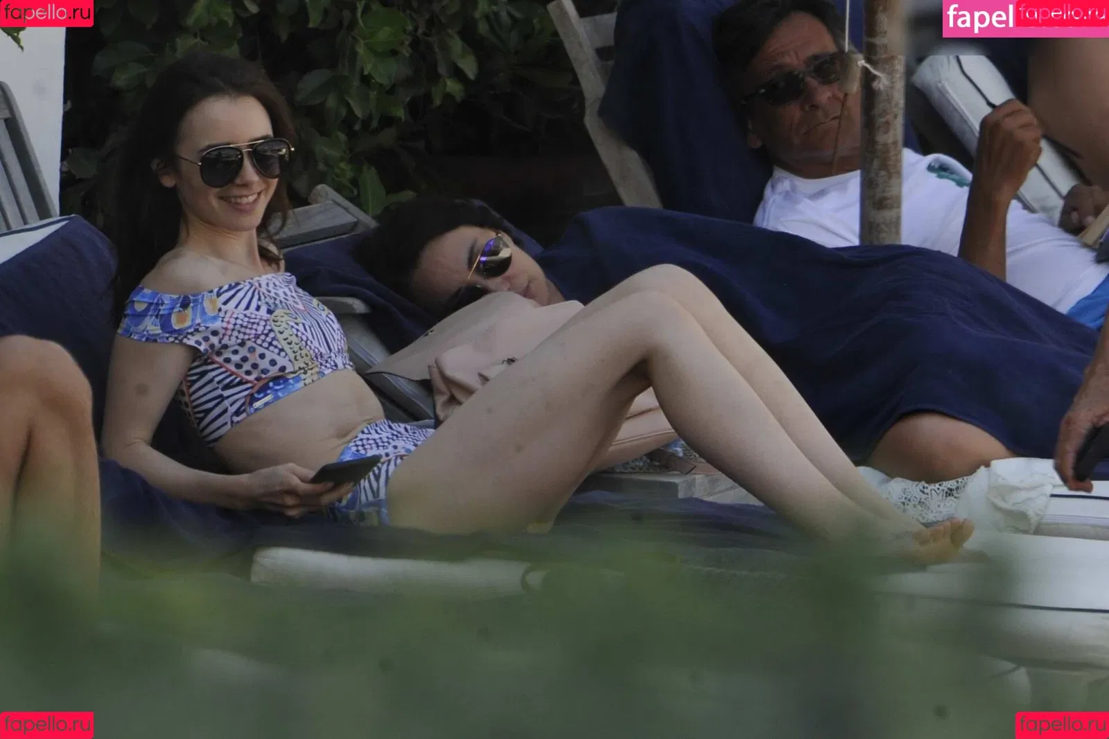Lily Collins / lily_collins / lilyjcollins Onlyfans Photo Gallery 