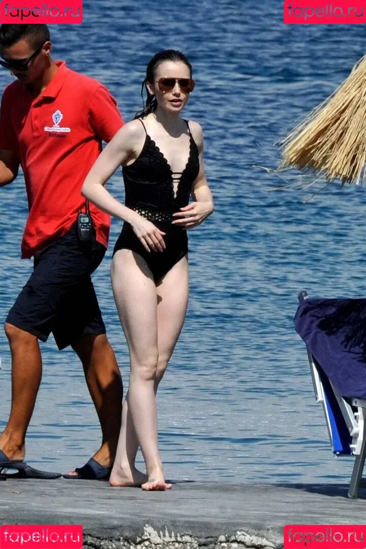 Lily Collins / lily_collins / lilyjcollins Onlyfans Photo Gallery 