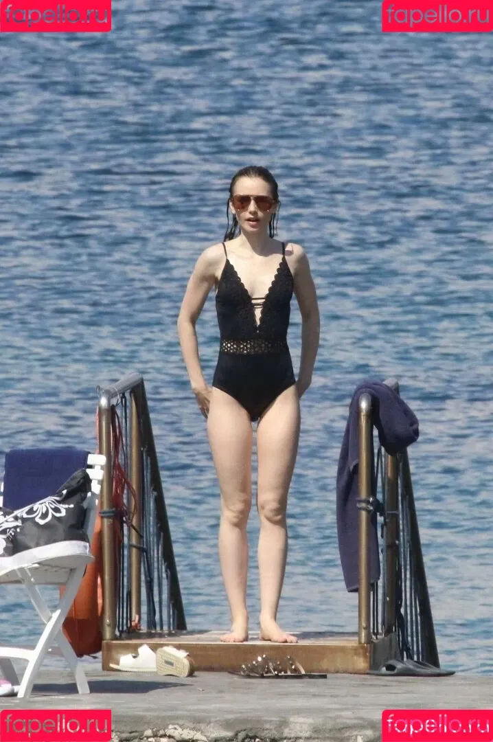Lily Collins / lily_collins / lilyjcollins Onlyfans Photo Gallery 