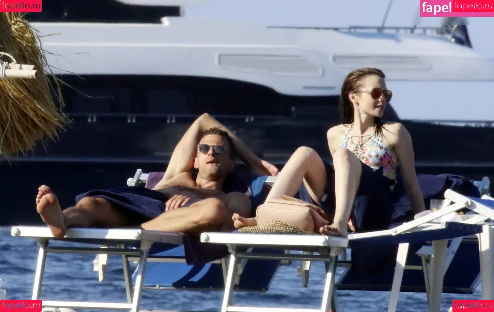 Lily Collins / lily_collins / lilyjcollins Onlyfans Photo Gallery 