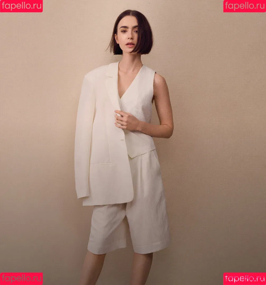 Lily Collins / lily_collins / lilyjcollins Onlyfans Photo Gallery 