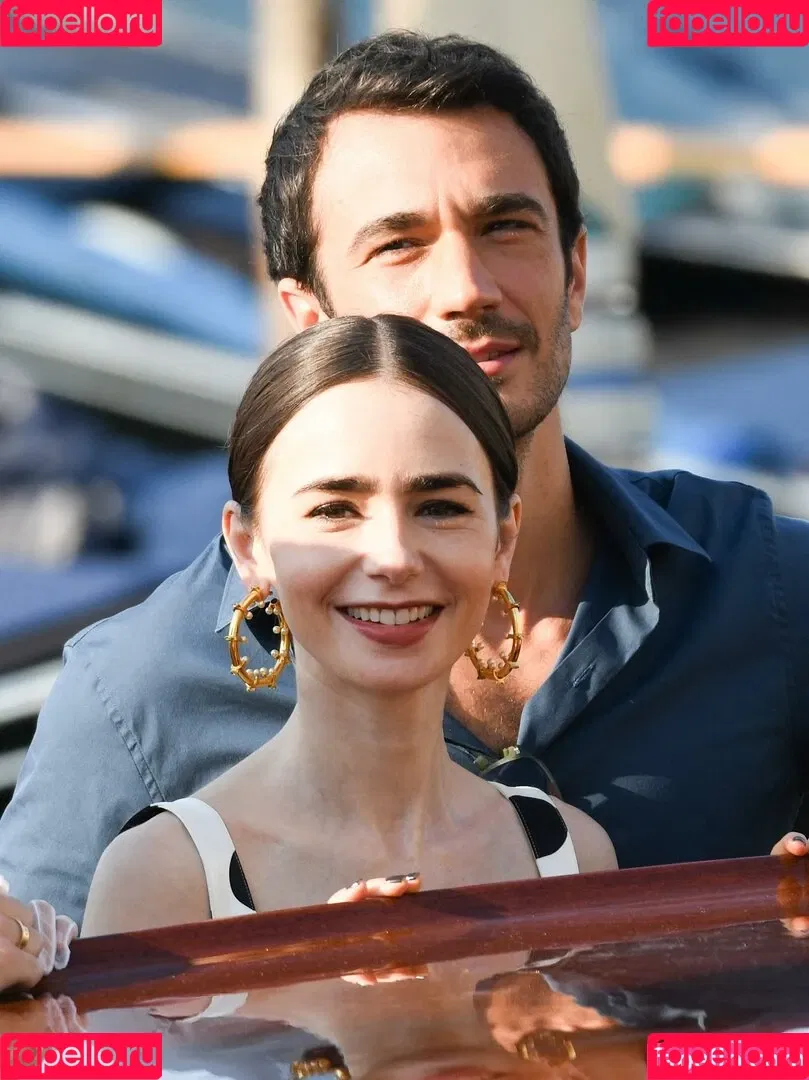Lily Collins / lily_collins / lilyjcollins Onlyfans Photo Gallery 