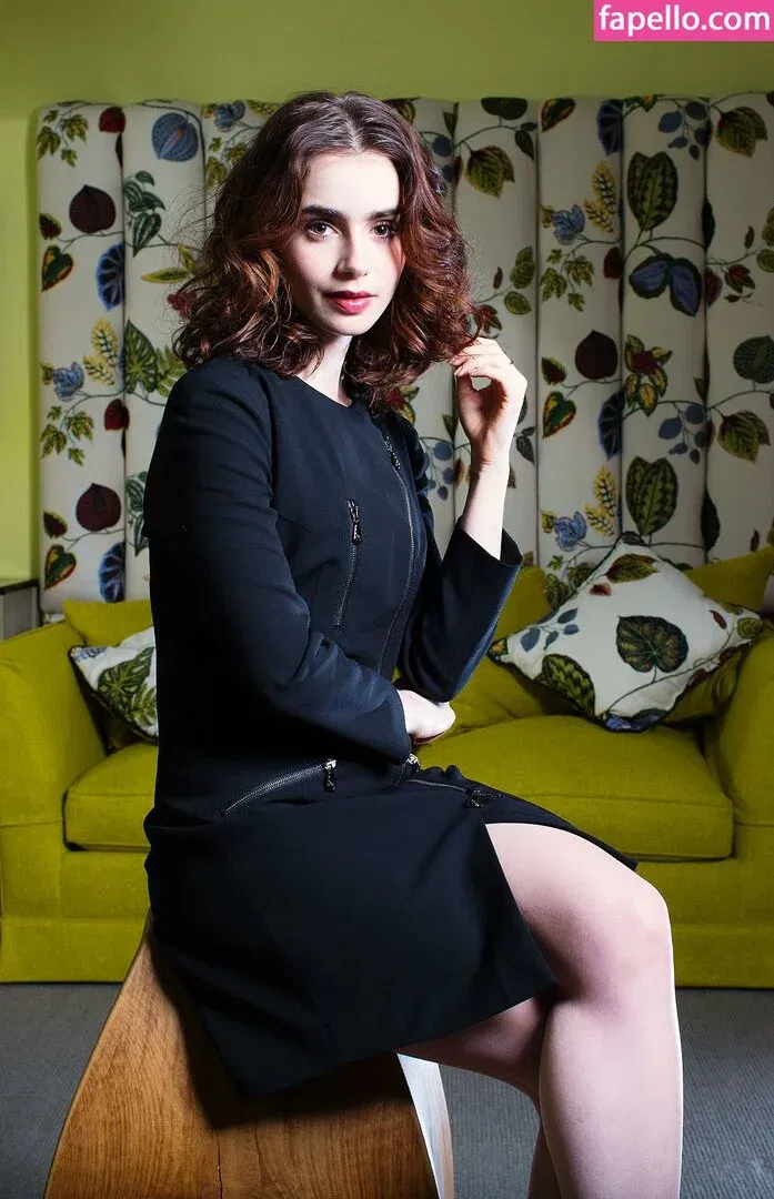 Lily Collins / lily_collins / lilyjcollins Onlyfans Photo Gallery 