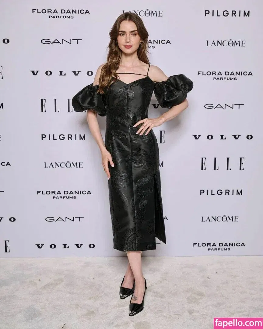 Lily Collins / lily_collins / lilyjcollins Onlyfans Photo Gallery 