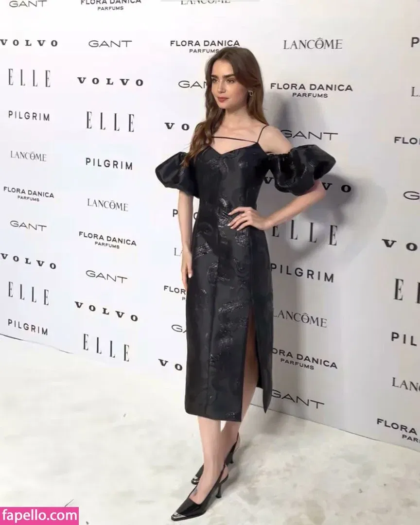 Lily Collins / lily_collins / lilyjcollins Onlyfans Photo Gallery 
