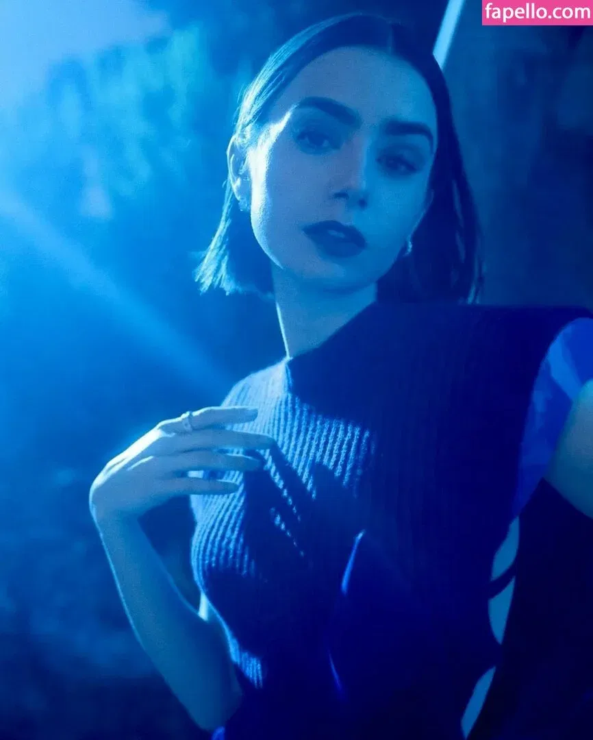 Lily Collins / lily_collins / lilyjcollins Onlyfans Photo Gallery 