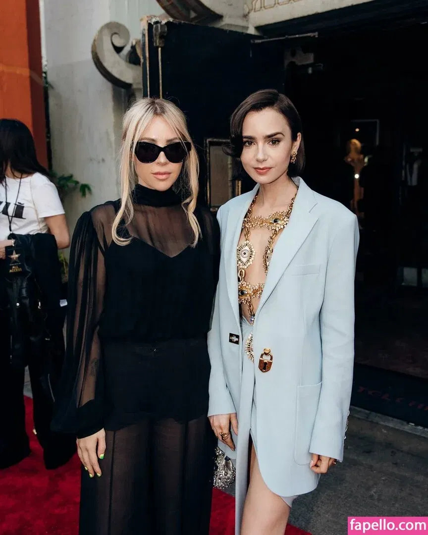 Lily Collins / lily_collins / lilyjcollins Onlyfans Photo Gallery 