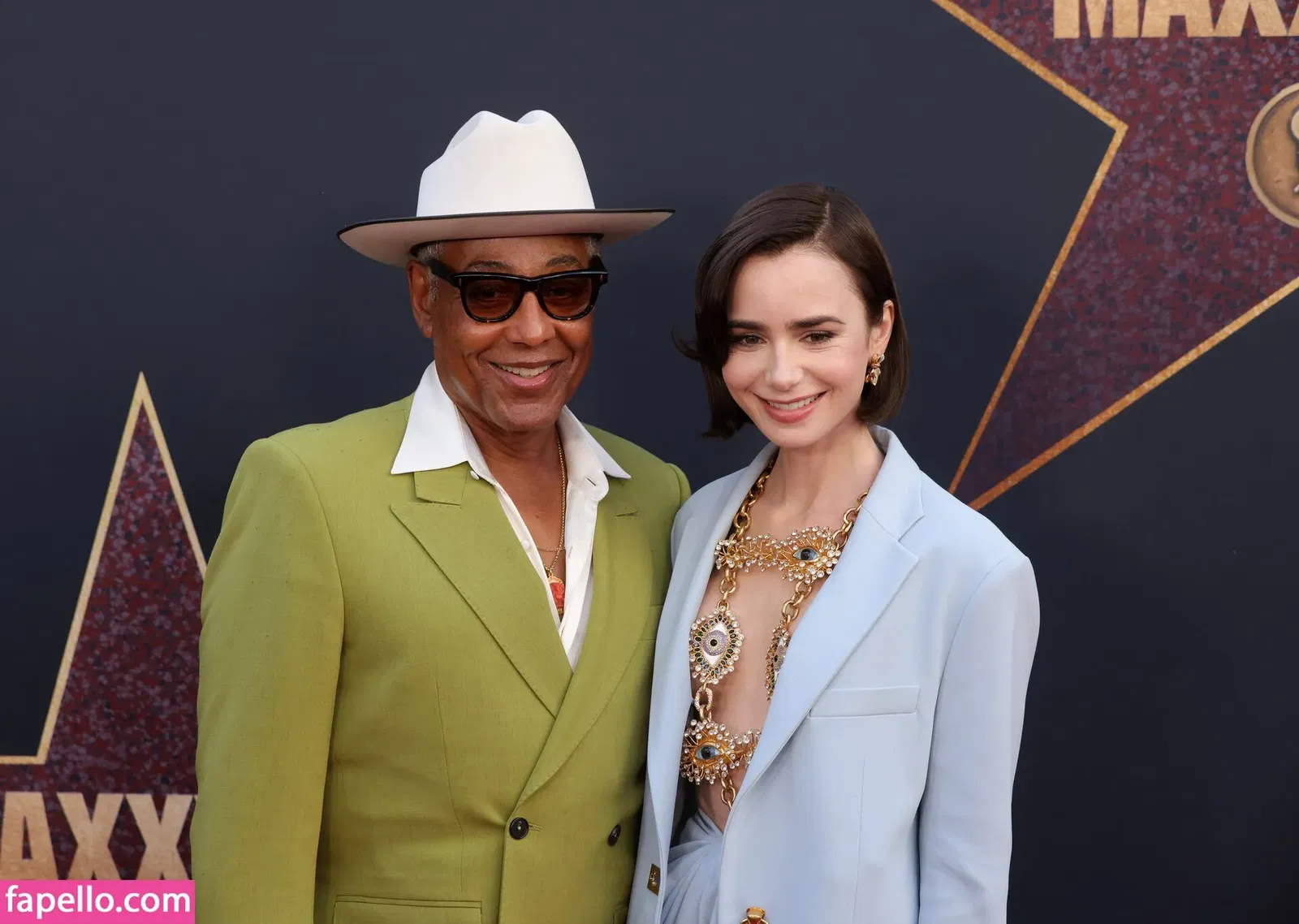 Lily Collins / lily_collins / lilyjcollins Onlyfans Photo Gallery 