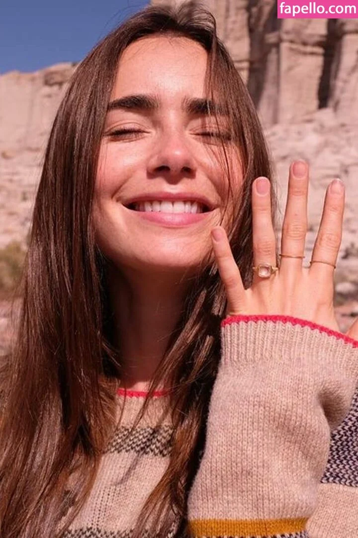 Lily Collins Nude Onlyfans Photo 39
