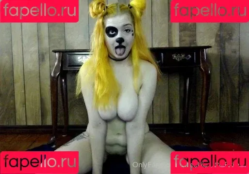 EmpressElfiie / empress.eyrie Onlyfans Photo Gallery 