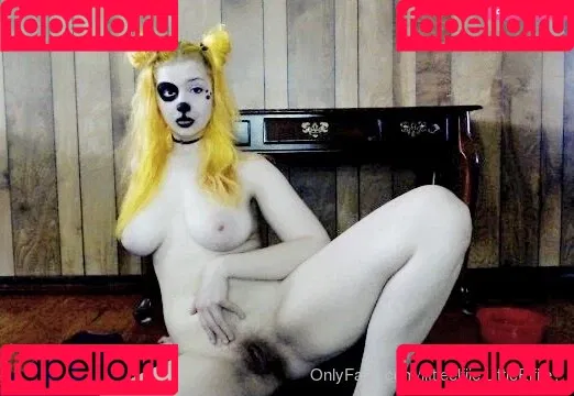 EmpressElfiie / empress.eyrie Onlyfans Photo Gallery 