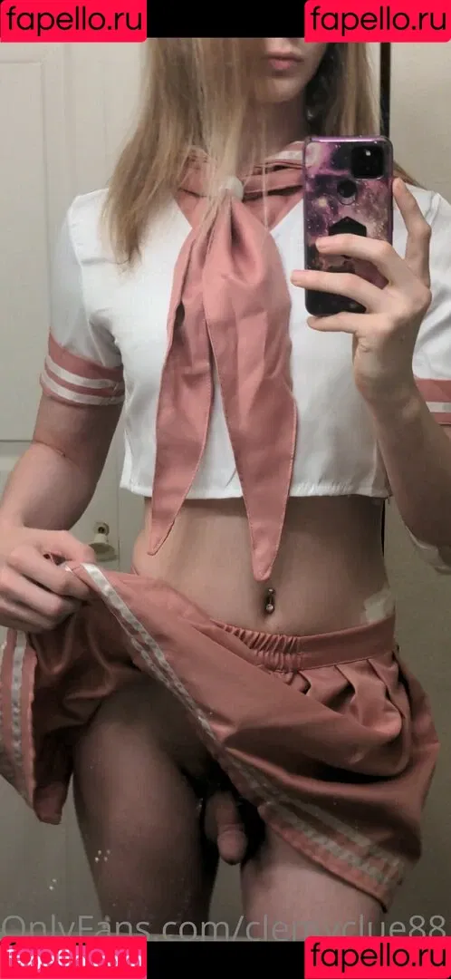 clemyclue8 / clemyclue8811 Onlyfans Photo Gallery 