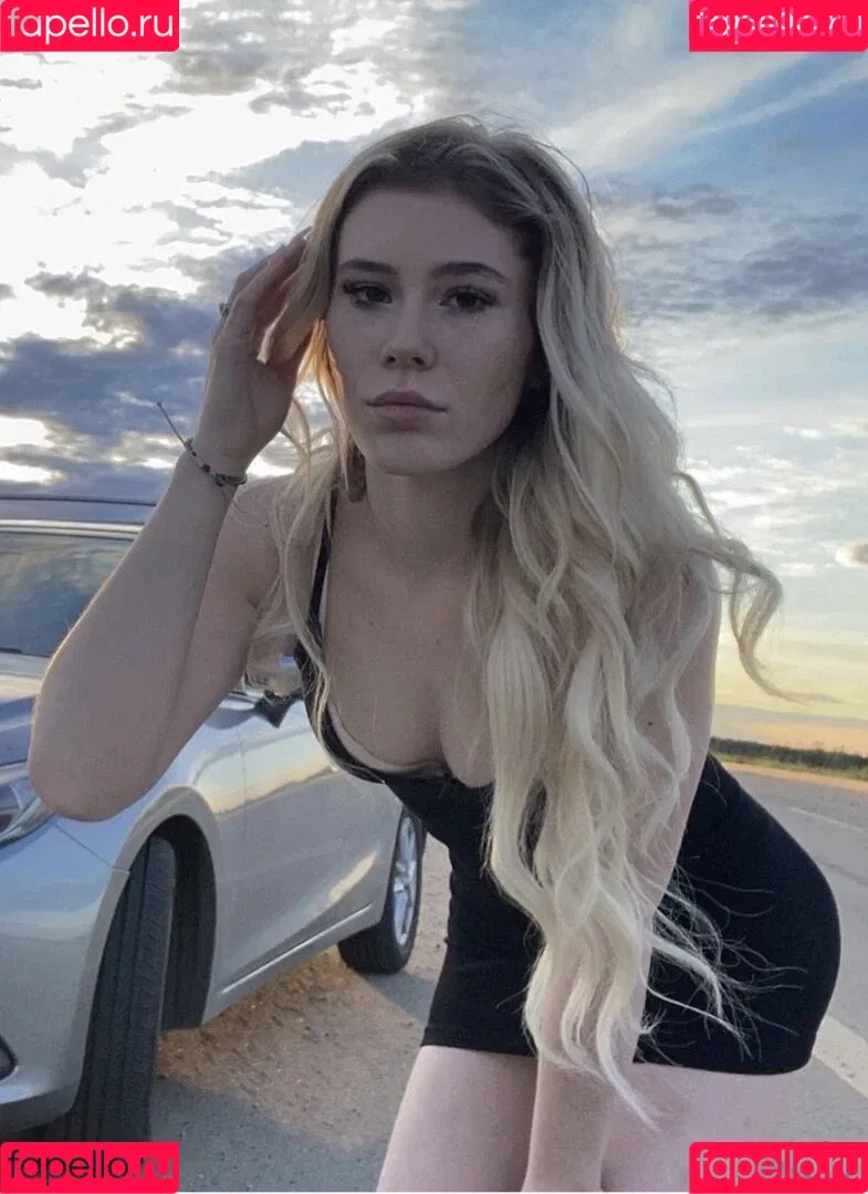 Hailey Marshall / Loretta / dropdeadsugarr / neonbabexoxo / not.your.b / noturb / noturb._ Onlyfans Photo Gallery 