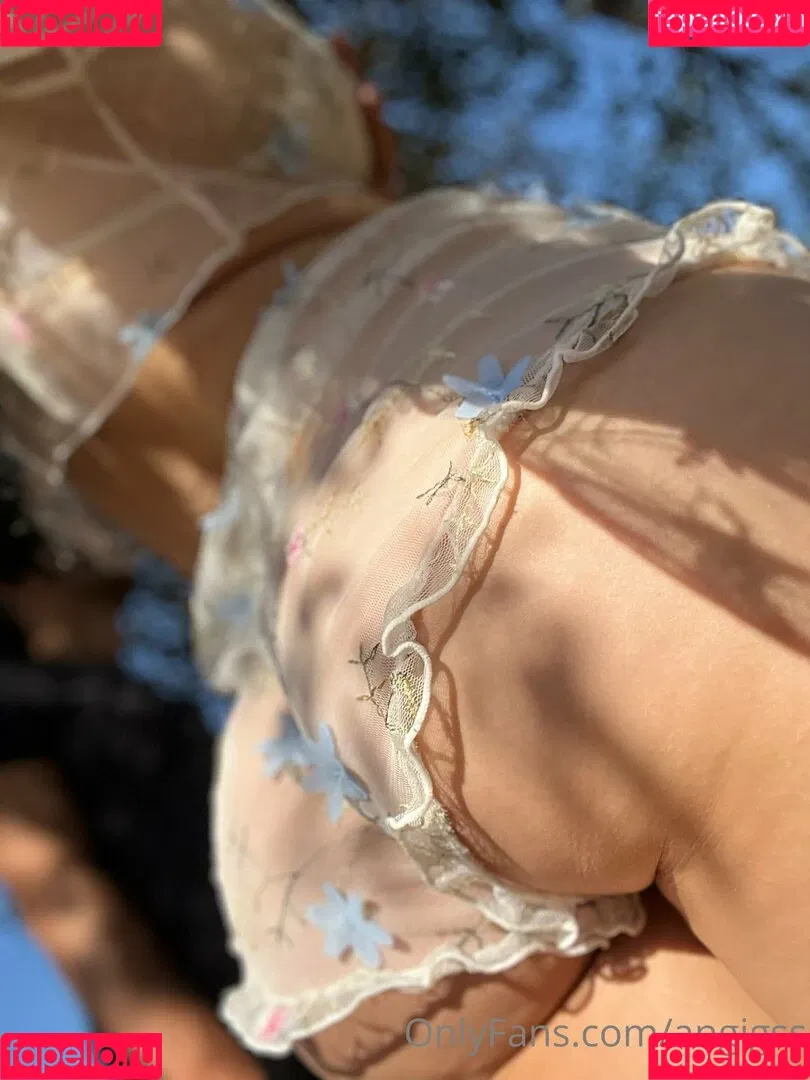 Angigss / angi_gss Onlyfans Photo Gallery 