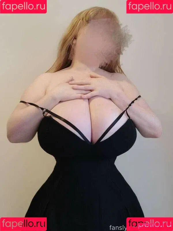 Kittie_is_baby / kittiesvip / soft_kittn Onlyfans Photo Gallery 