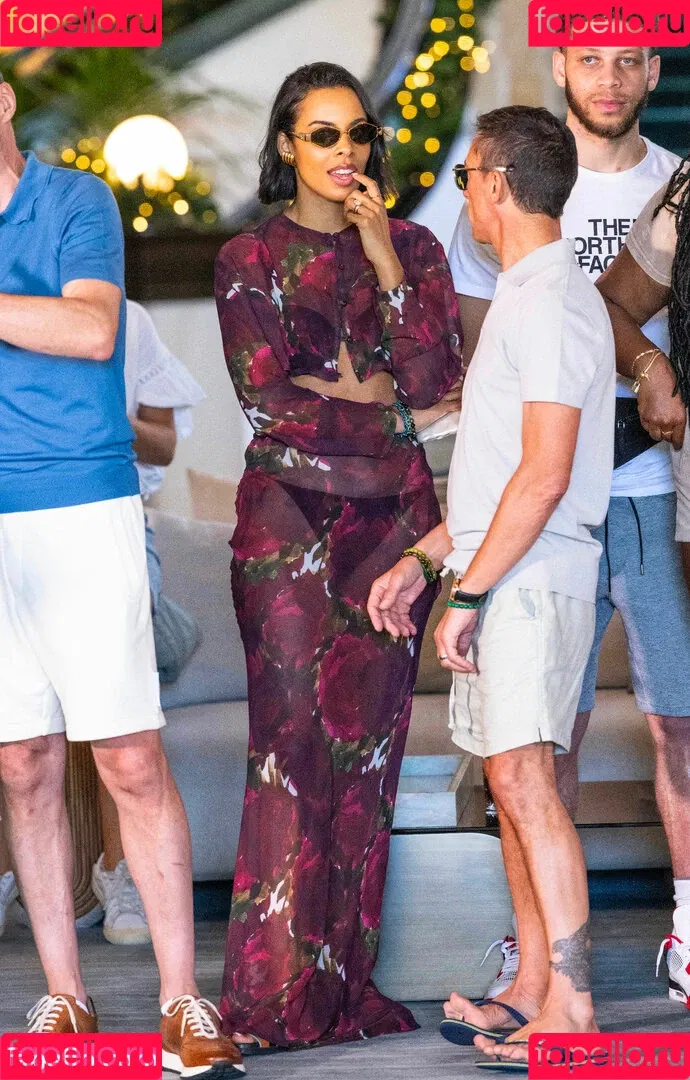 Rochelle Humes / rochellehumes Onlyfans Photo Gallery 
