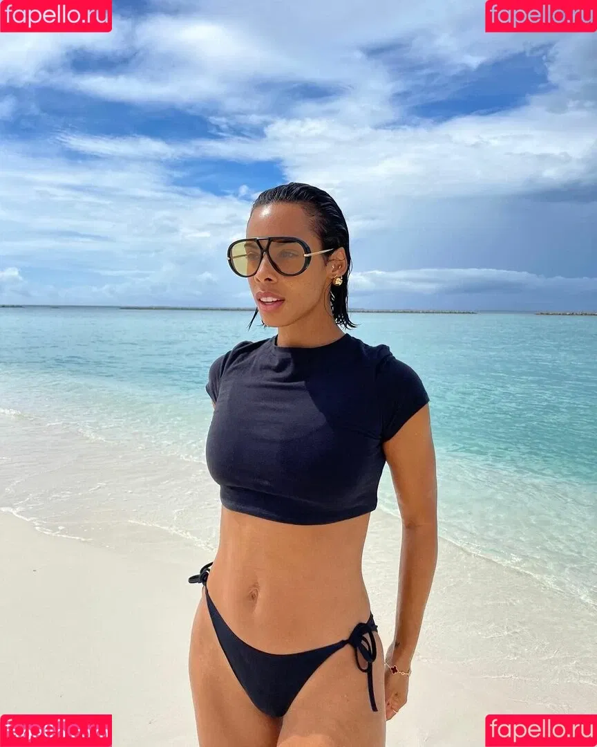 Rochelle Humes / rochellehumes Onlyfans Photo Gallery 