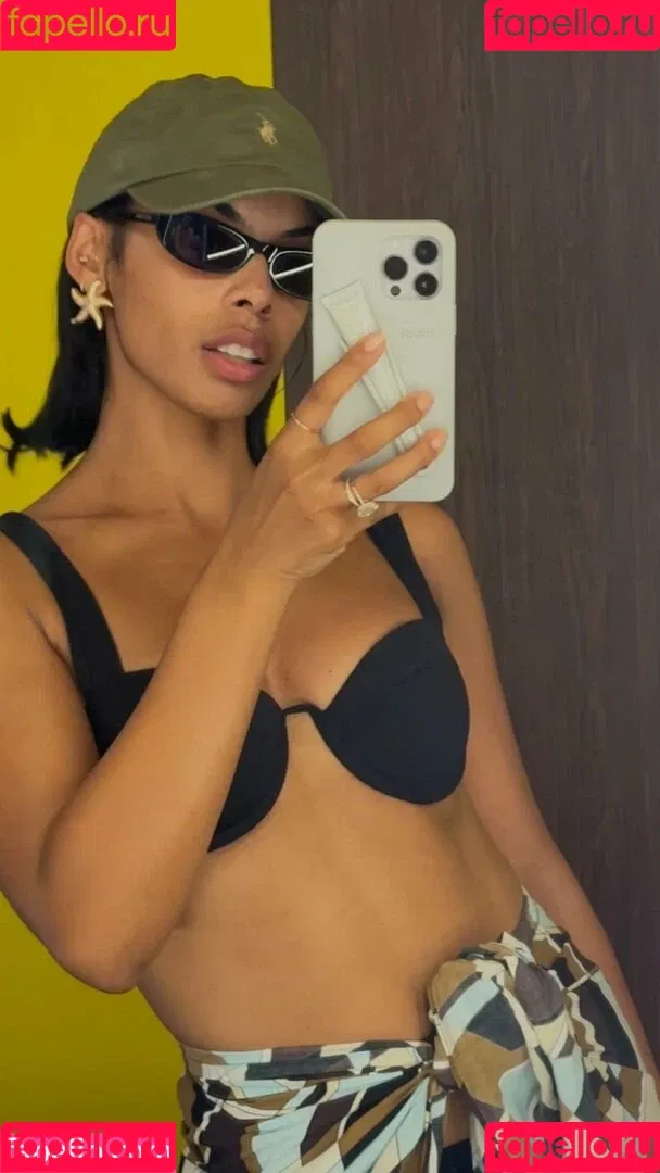 Rochelle Humes / rochellehumes Onlyfans Photo Gallery 