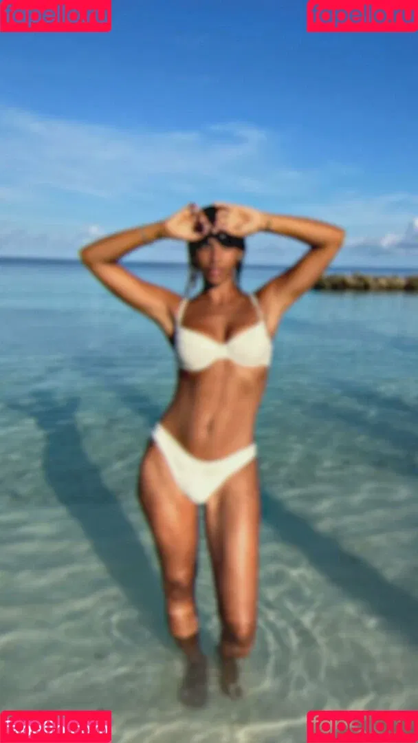 Rochelle Humes / rochellehumes Onlyfans Photo Gallery 